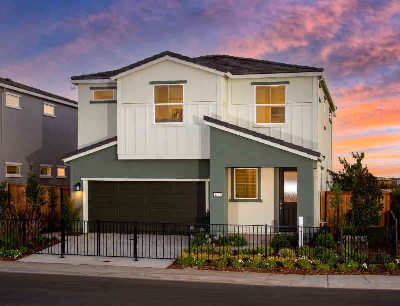 Single family for rent construction