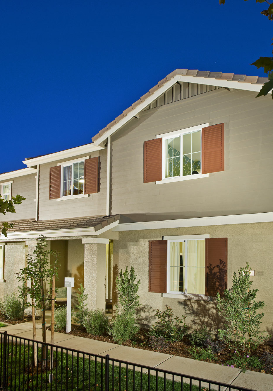 A front view of a beautiful new home by Premier Homes.
